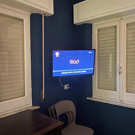 La Casa Di Meme Bianco